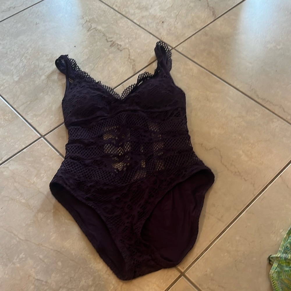 Becca one piece swimsuit